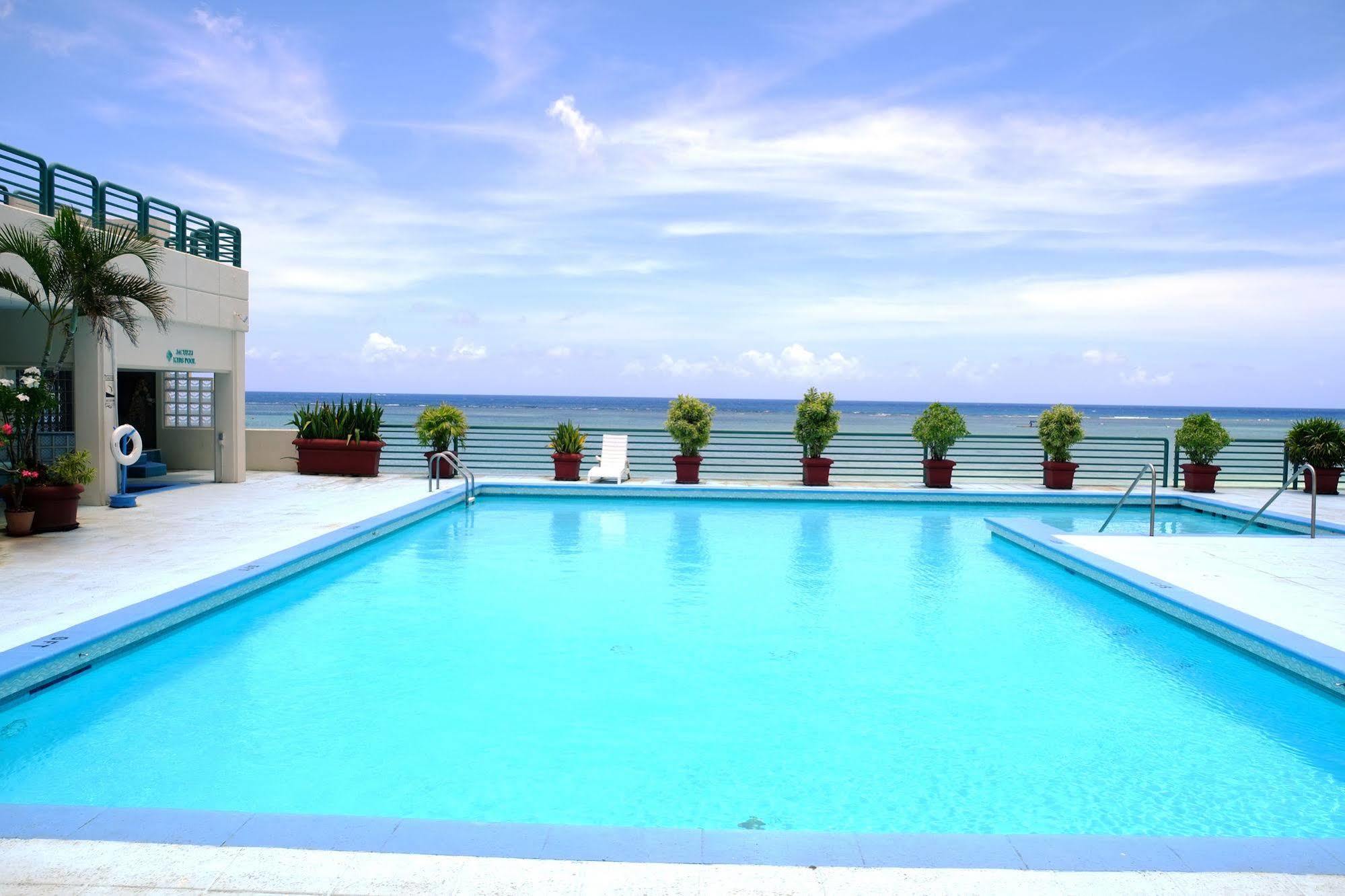 Alupang Beach Tower Tamuning Esterno foto